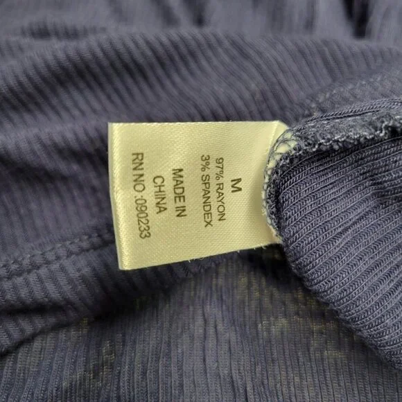 Me to We Ribbed Crop  Tank - Picture 4 of 4